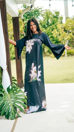 Scarlett Shrug/Sleeves, Black Onyx